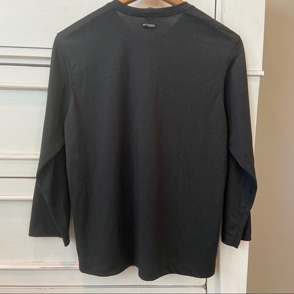 Columbia GRT Omni Dry 3/4 Sleeve Pin Striped Top.  Size Large. EUC. - Picture 2 of 9